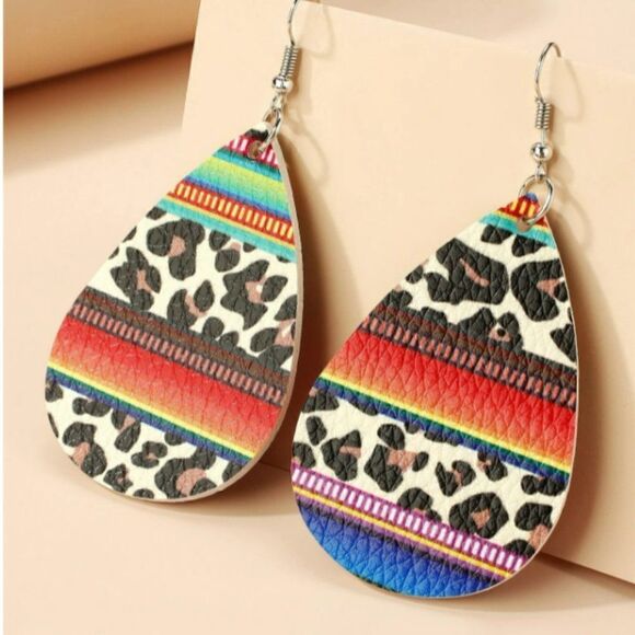 Leopard Multi Color Teardrop Earrings NWT - Picture 5 of 7